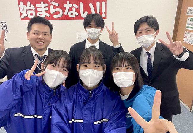 中川駅前 伊勢中川校 生徒の様子